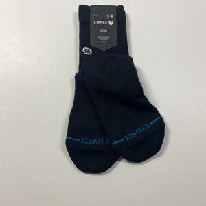 NWT Stance Quarter Socks - Black - Medium